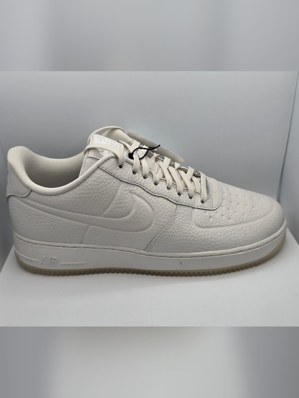 Men's Nike Air Force 1 '07 LV8 Off White/Off White (II9807 100)